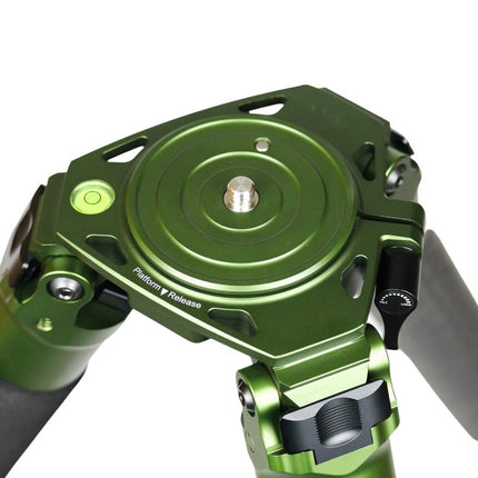 Traverse 3 Section Tripod