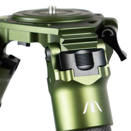 Traverse 3 Section Tripod